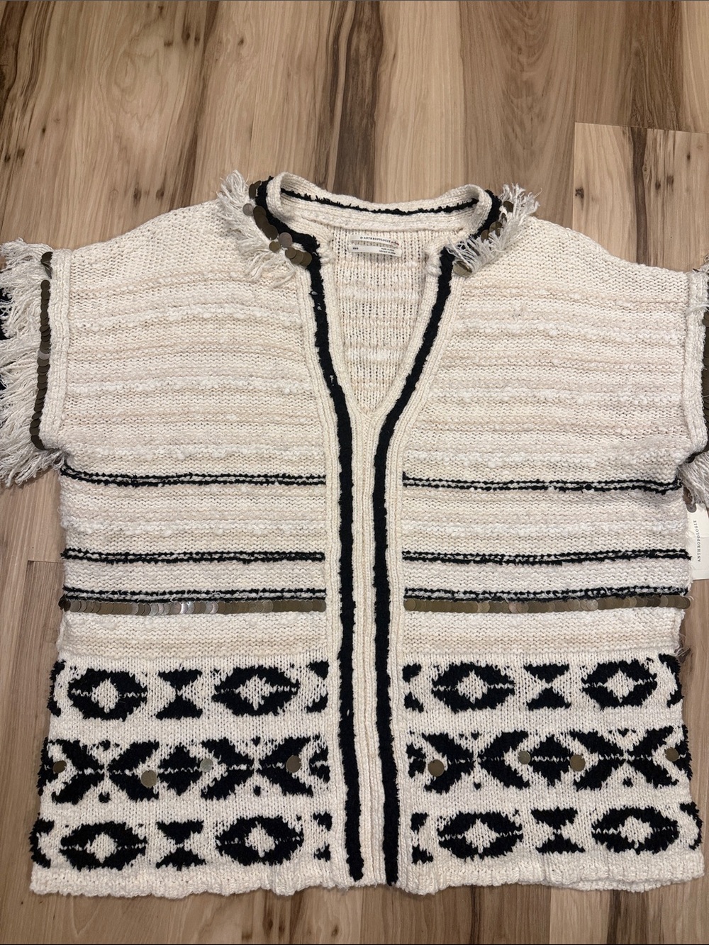 Anthropologie Cream and Black Fringe sweater xs/s $188 oversized